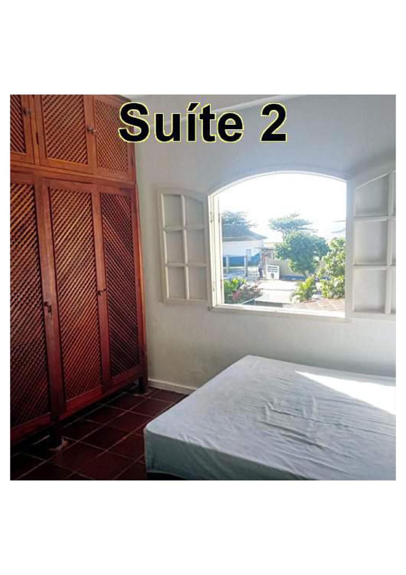 Suites Praia Dos Anjos 아라이알도카보 외부 사진